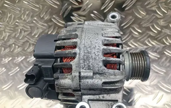 Peugeot 5008 Generator/alternator 9666998080 2610715A 21000074