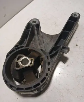 Opel Insignia A Engine mount bracket 2300102