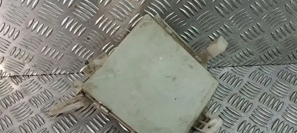 Nissan Micra Fuse module 71547032