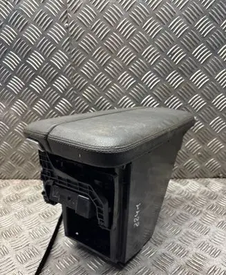 Mercedes-Benz GL X166 Armrest A1666801219