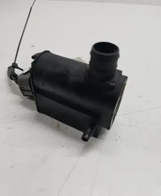 Windscreen/windshield washer pump