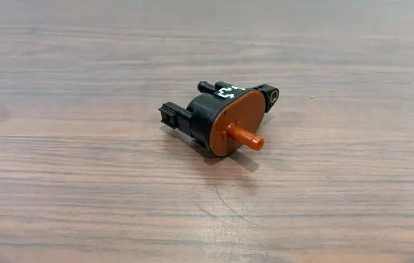 Subaru Outback (BT) Vacuum valve 16131AA090