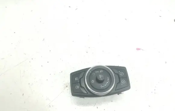 Ford Focus Light switch 10027431