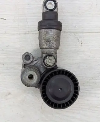 Mazda CX-5 Generator/alternator belt tensioner PE0315980