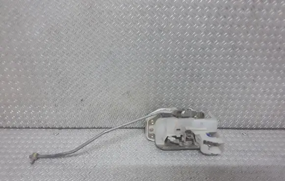 Honda HR-V Front door lock