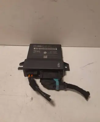 Audi A6 S6 C6 4F Gateway control module 4F0907468D 4F0910468A