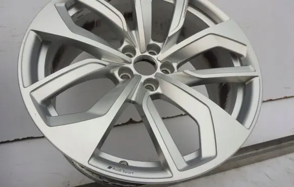 Audi A4 S4 B9 8W R20 alloy rim 8W0601025DB