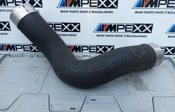 BMW 5 F10 F11 Intercooler hose/pipe 8571897-3