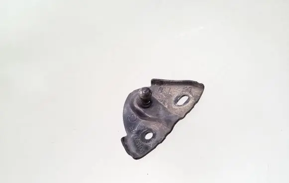 Renault Megane III Shock absorber/damper mounting bracket 904590040R