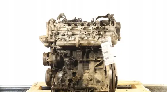 Nissan NV400 Engine