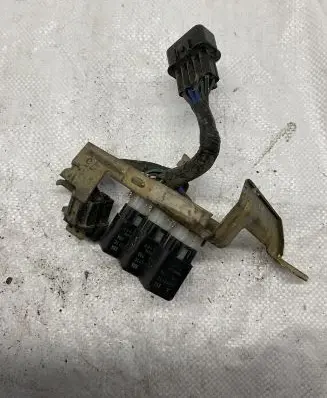 Mitsubishi Pajero Sport I Other relay