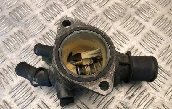 Alfa Romeo 147 Thermostat/thermostat housing 46790294 10283