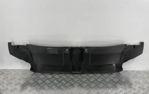 Audi A6 Allroad C7 Radiator trim 4B0807081