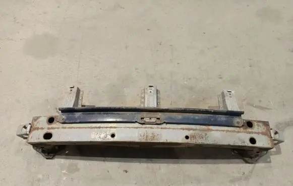 Subaru B9 Tribeca Front bumper cross member 