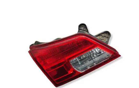 Subaru Legacy Tailgate rear/tail lights 13220072