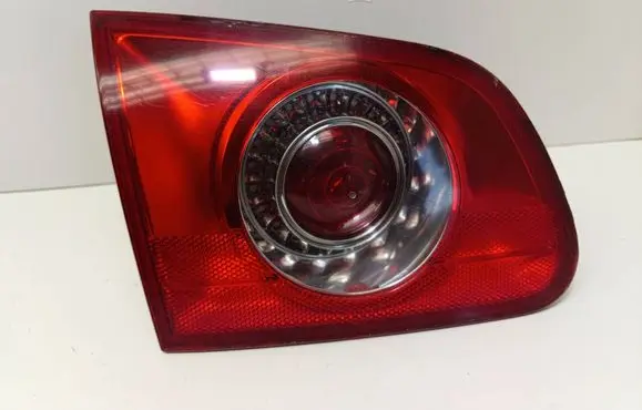 Volkswagen PASSAT B6 Tailgate rear/tail lights 3C9945093