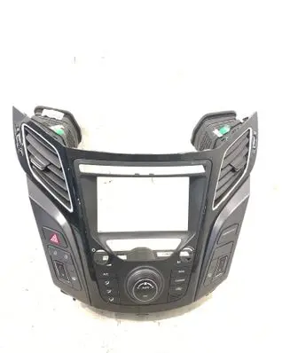 Hyundai i40 Climate control unit 972503Z660 U090873810 099Z609216