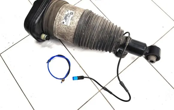 BMW 4 G22 G23 G24 G26 Rear shock absorber/damper 765A49DD403
