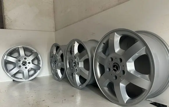 Mercedes-Benz G W461 W463 1st Gen R18 alloy rim A4634011102