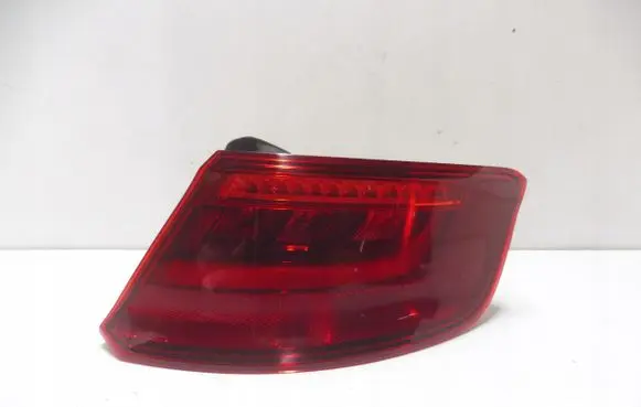 Audi A3 S3 8V Rear/tail lights 8V4