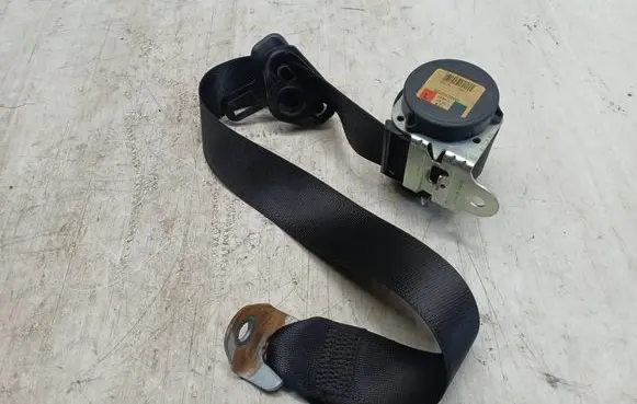 Opel Zafira B Rear seatbelt 602592300 050915