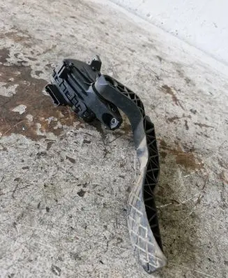 Audi A4 S4 B6 8E 8H Accelerator throttle pedal 6PV00837601