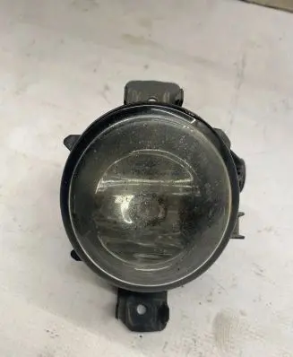 BMW 1 E81 E87 Front fog light 13101610 89203672 7837501