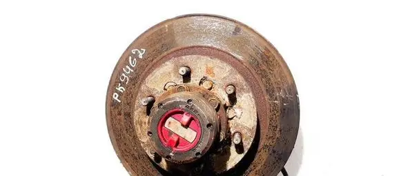 Mitsubishi Pajero Sport I Front wheel hub 