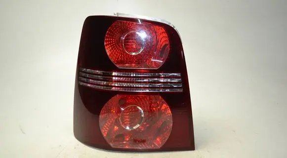 Volkswagen Touran I Rear/tail lights 1T0945095 1T0945095N 1T0945111K