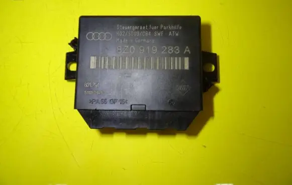 Audi A4 S4 B6 8E 8H Parking PDC control unit/module 8Z0919283A