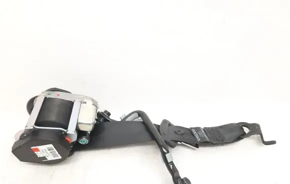 Volvo XC90 Third row seat belt 31484582