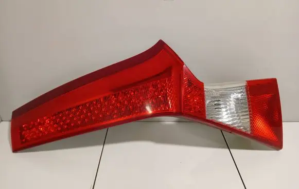 Volvo V70 Tailgate rear/tail lights 164392