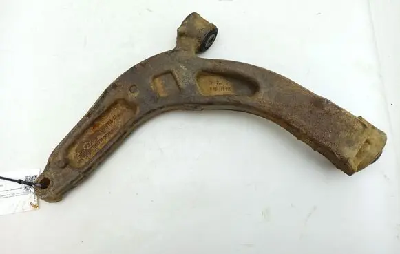 Volkswagen Transporter - Caravelle T6 Front lower control arm/wishbone 7E0607166B