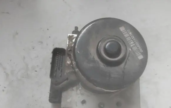 Volkswagen Sharan ABS Pump 1J0907379P 7M3614111H