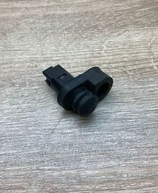 Subaru Legacy Front door sensor 