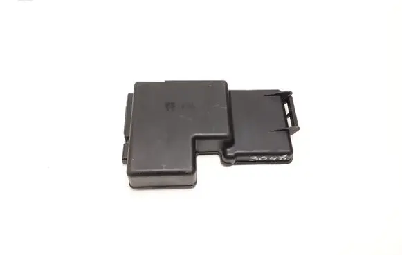 Volvo XC90 Fuse box cover 31384737
