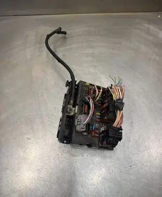 Peugeot 308 BSM Control unit 9664706380