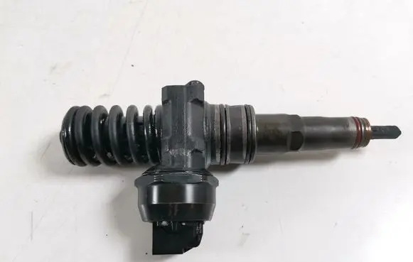 Volkswagen Sharan Fuel injector 038130079AX