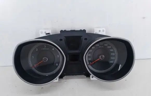 Hyundai i30 Speedometer (instrument cluster) 94003-A6550