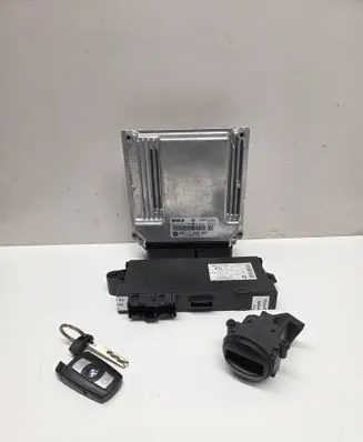 BMW 5 E60 E61 Engine ECU kit and lock set 7806987 0281014436 170027061