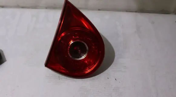 Volkswagen Golf V Tailgate rear/tail lights 1K6945093E