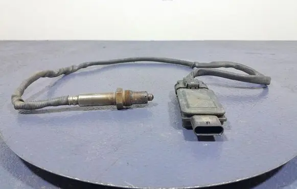 BMW X7 G07 Lambda probe sensor 8476455