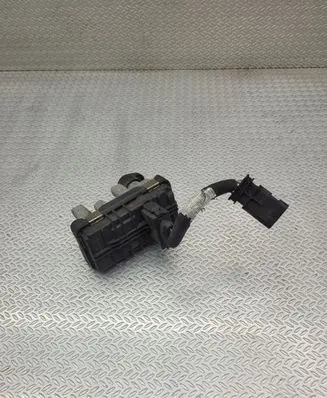 Jaguar XE Turbine electric control actuator 4933519600