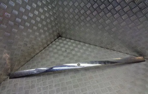 Opel Vectra C Rear window tailgate spoiler 