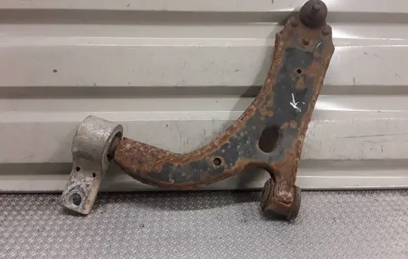Ford Fusion Front lower control arm/wishbone 