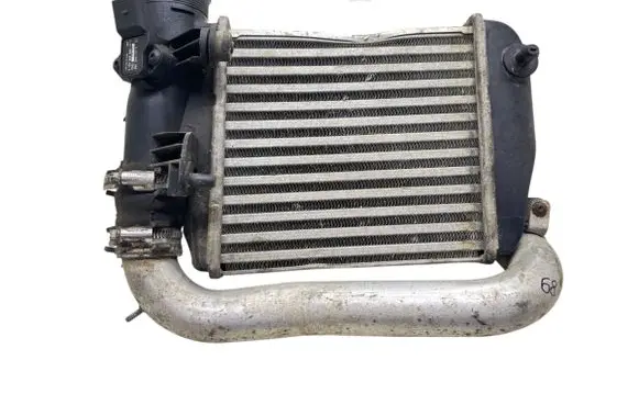 Audi A6 S6 C6 4F Intercooler air channel guide 