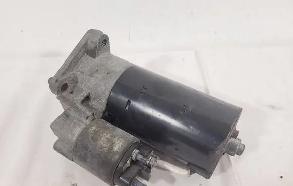Volvo XC70 Starter motor 30782052 0001109 060306