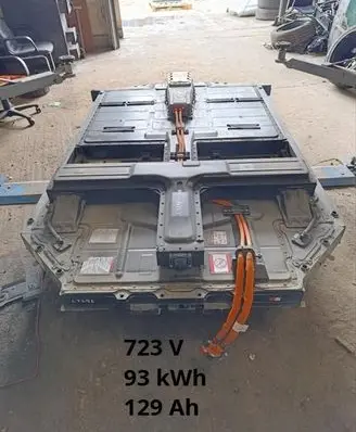 Audi E-tron GT Hybrid / electric car battery 9J1915100BF