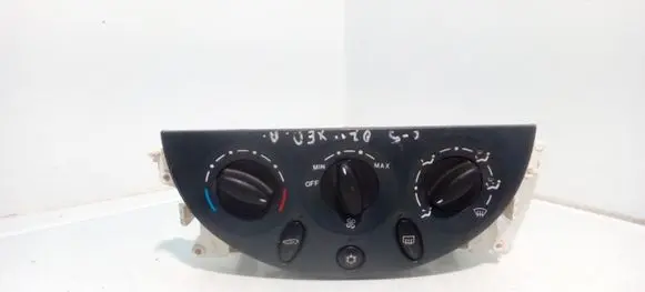 Citroen C5 Climate control unit 69392200 F661827J