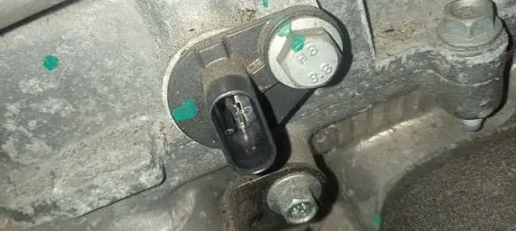 MG HS Camshaft position sensor 12636947